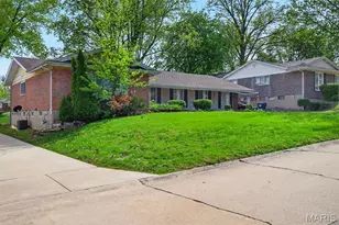 33 Club Grounds S Dr, Black Jack, MO 63033 - Photo 2