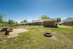 9025 Brassie Dr, Overland, MO 63114 - Photo 46