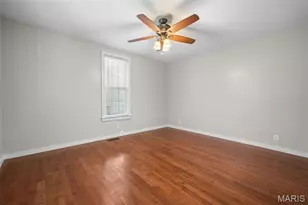 328 Franklin St, Saint Charles, MO 63301 - Photo 4