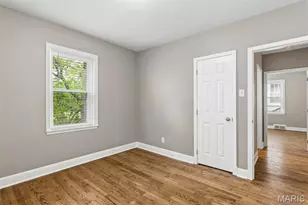 553 Westview Dr, University City, MO 63130 - Photo 10