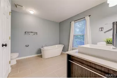 1012 Landing Place Drive, Lake Saint Louis, MO 63367 - Photo 32