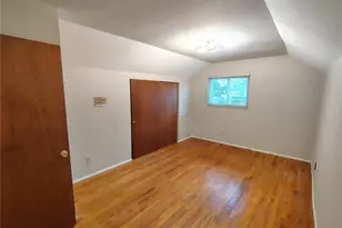 1029 Fernway Ln, Creve Coeur, MO 63141 - Photo 12