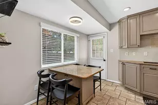 12538 Parkway Acres Ct, Maryland Heights, MO 63043 - Photo 14