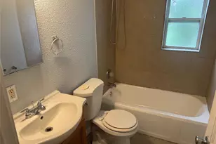 37 Lee Ave, Ferguson, MO 63135 - Photo 6