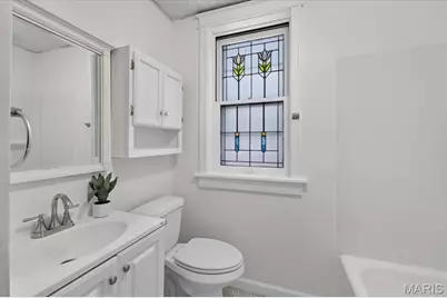 5241 Sutherland Avenue, Saint Louis, MO 63109 - Photo 12