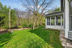 556 Red Rock Dr, Ballwin, MO 63011 - Photo 52