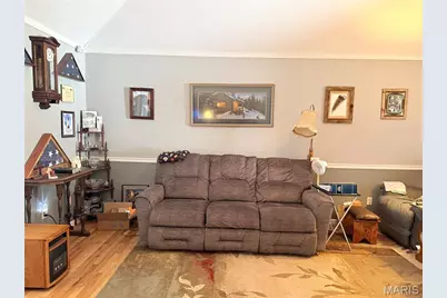 24306 Parade Drive, Lebanon, MO 65536 - Photo 10