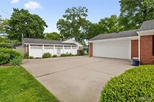 424 Geyer Forest Dr, Saint Louis, MO 63122 - Photo 14