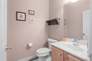 5546 Aberdour Ln, Oakville, MO 63129 - Photo 18
