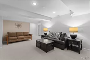 5546 Aberdour Ln, Oakville, MO 63129 - Photo 38