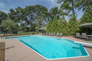 15991 Meadow Oak Dr, Chesterfield, MO 63017 - Photo 38