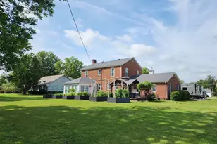 402 S Walker St, Montgomery City, MO 63361 - Photo 52