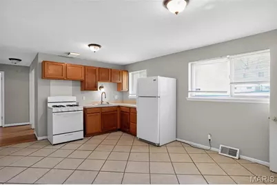 1736 Keelen Drive, Saint Louis, MO 63136 - Photo 8