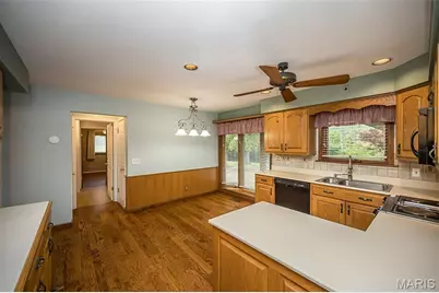 336 Hackmann Lane, Creve Coeur, MO 63141 - Photo 24