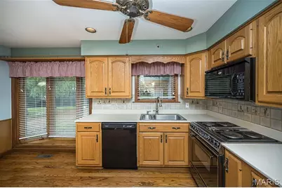 336 Hackmann Lane, Creve Coeur, MO 63141 - Photo 26