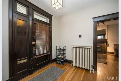 3528 Kingsland Court, Saint Louis, MO 63111 - Photo 4