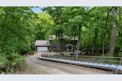 1840 Prince John Court, Lake Sherwood, MO 63357 - Photo 2