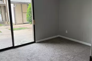 9 Fairways Cir, Saint Charles, MO 63303 - Photo 10