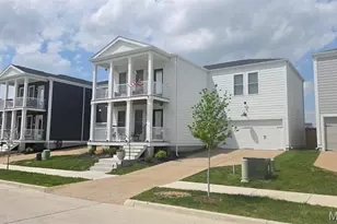 3204 Pirogue St, Saint Charles, MO 63301 - Photo 2