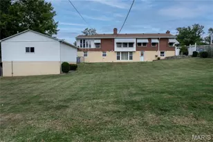 10022 Elise Dr, Lakeshire, MO 63123 - Photo 12