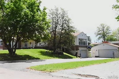 10022 Elise Drive, Lakeshire, MO 63123 - Photo 2