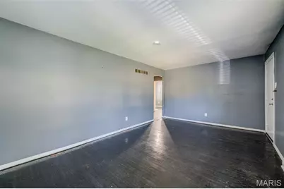 149 Flora Drive, Saint Louis, MO 63135 - Photo 6