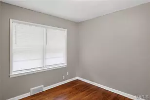 9466 Adler Ave, Saint Louis, MO 63137 - Photo 18