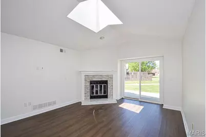5539 Duchesne Parque Drive, Saint Louis, MO 63128 - Photo 14