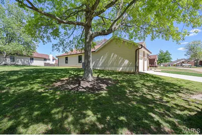 5539 Duchesne Parque Drive, Saint Louis, MO 63128 - Photo 36