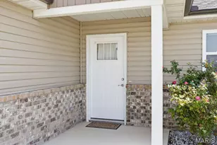 5334 Hubble Cv Dr, Jackson, MO 63755 - Photo 2