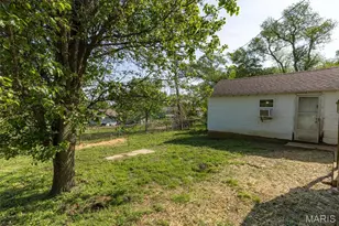 615 Perry St, De Soto, MO 63020 - Photo 22