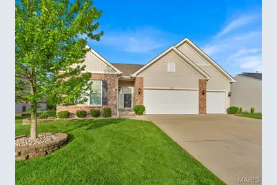 539 Crystal Stream Drive, Wentzville, MO 63385 - Photo 2