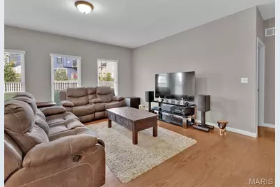 539 Crystal Stream Drive, Wentzville, MO 63385 - Photo 6