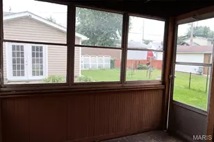 6406 Woodbine Ct, Saint Louis, MO 63109 - Photo 18