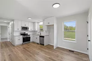907 Westbrook Dr, Warrenton, MO 63383 - Photo 6