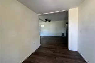 808 Monroe St, Cuba, MO 65453 - Photo 2