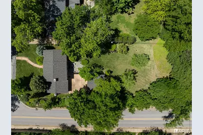 29 Thorndell Drive, Saint Louis, MO 63117 - Photo 4
