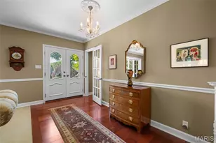 29 Thorndell Dr, Saint Louis, MO 63117 - Photo 8