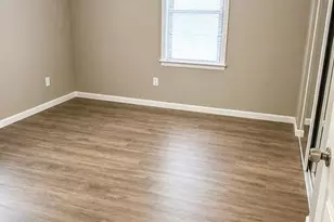 6226 Garfield Ave, Berkeley, MO 63134 - Photo 8
