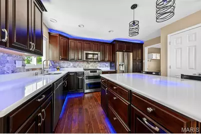 7039 Broken Oak Drive, Saint Louis, MO 63129 - Photo 16