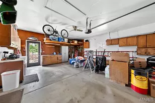 7039 Broken Oak Dr, Saint Louis, MO 63129 - Photo 20