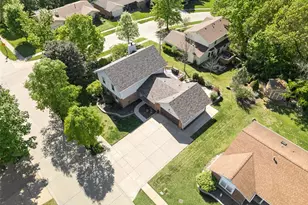 7039 Broken Oak Dr, Saint Louis, MO 63129 - Photo 44