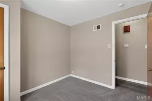 1417 Corinth Dr, Saint Louis, MO 63137 - Photo 16