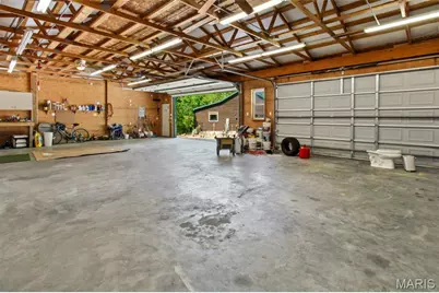 15689 State Road T, De Soto, MO 63020 - Photo 16