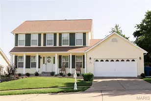 1118 Treeshade Dr, Saint Peters, MO 63376 - Photo 2