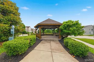 1431 Colonial Dr, Saint Charles, MO 63304 - Photo 36