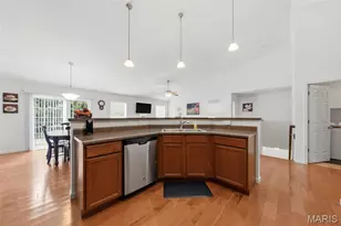 1431 Colonial Dr, Saint Charles, MO 63304 - Photo 14