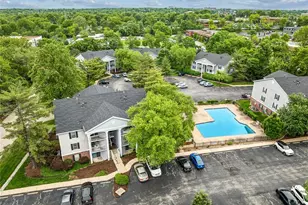 12818 Portulaca Dr, Saint Louis, MO 63146 - Photo 6