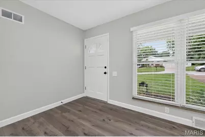 328 Danworth Court, Saint Louis, MO 63122 - Photo 6