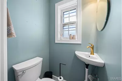 5750 Gresham Avenue, Saint Louis, MO 63109 - Photo 16